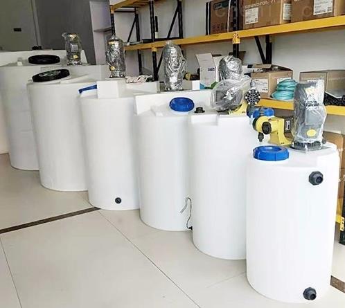 絮凝剂加药装置实景图